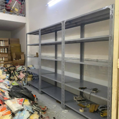 Kệ V Lỗ: Cao 2m x Rộng 0,5m x Dài 1,5m (5 tầng mâm)