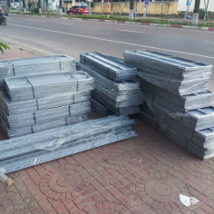 Mâm Thép: 0,4m x 1m